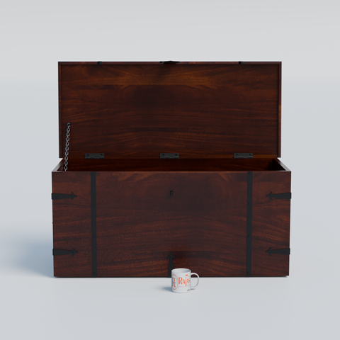 Pomona Solid wooden storage trunk Box for Home with Lock in natural and walnut finish